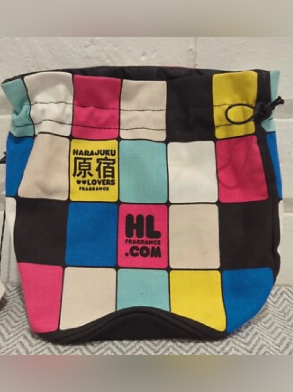 AL Fragrance Colorblock Drawstring Pouch - Multicolor